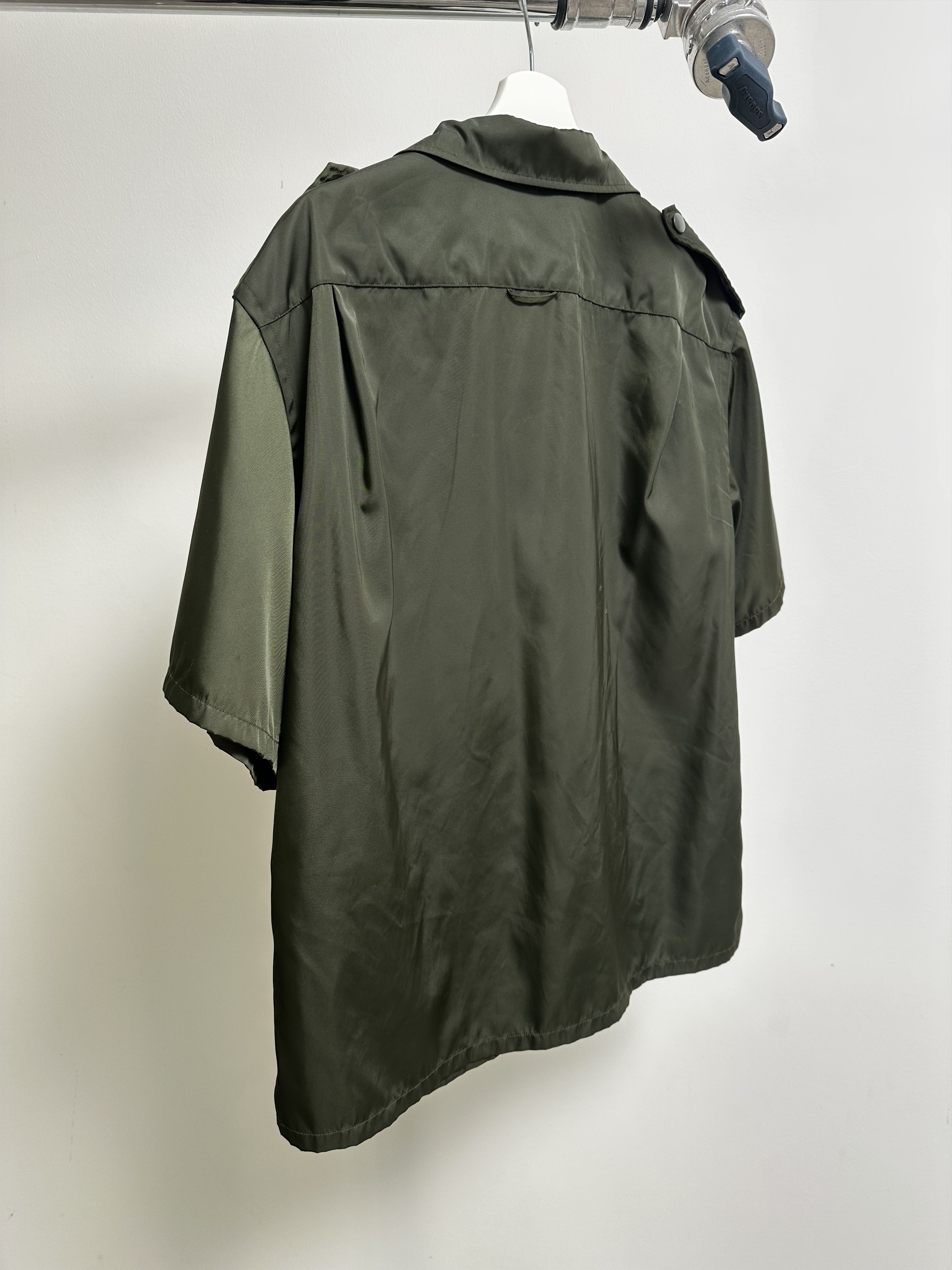 Prada Prada Green Military Shirt Nylon Size US L / EU 52-54 / 3 - 2 Thumbnail