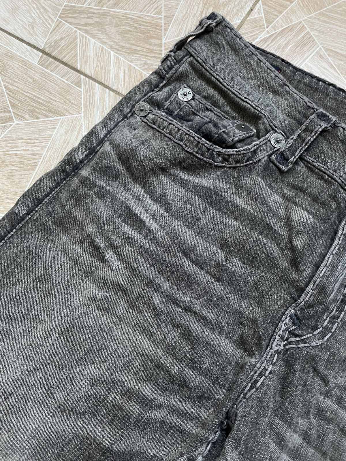 Daily Paper Y2K Japanese Designer Rap True Religion Usa Distressed Denim Size US 36 / EU 52 - 10 Thumbnail