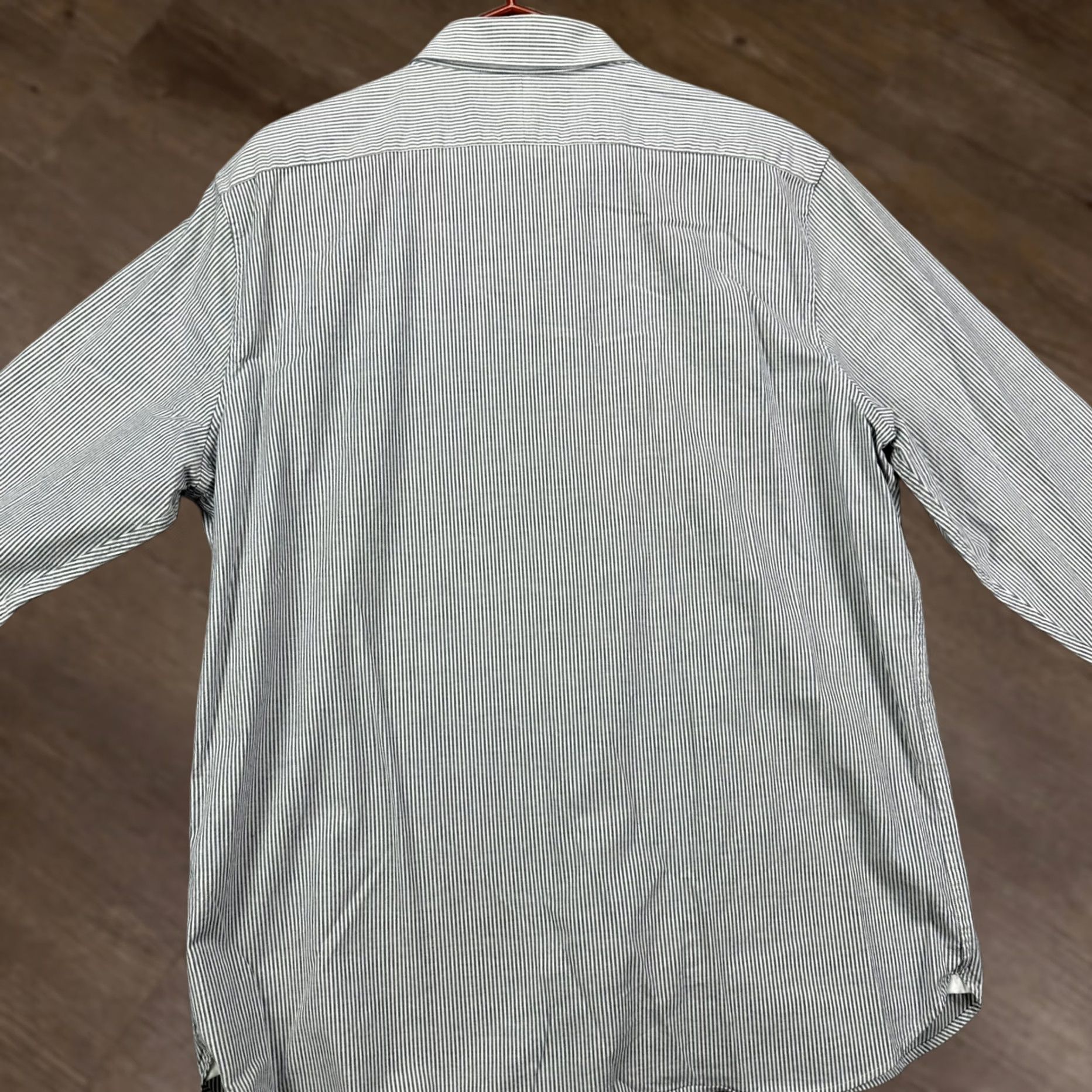 Banana Republic Banana Republic Shirt Button Up Men XL Gray Stripes Long Sleeve Slim Fit Size US XL / EU 56 / 4 - 1 Thumbnail