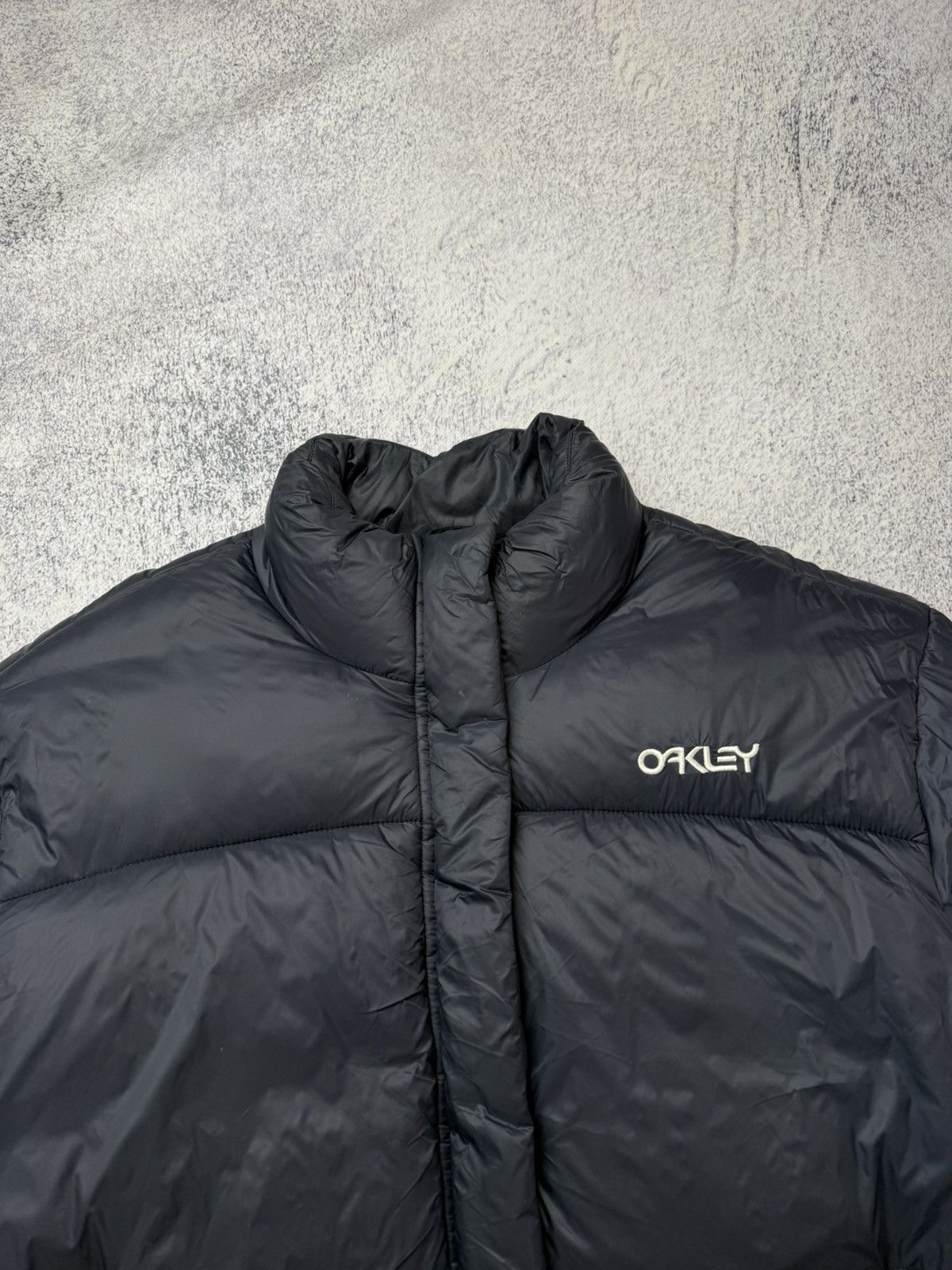 Oakley Vintage Oakley Black Puffer Jacket Y2K USA Size XL / US 12-14 / IT 48-50 - 18 Thumbnail