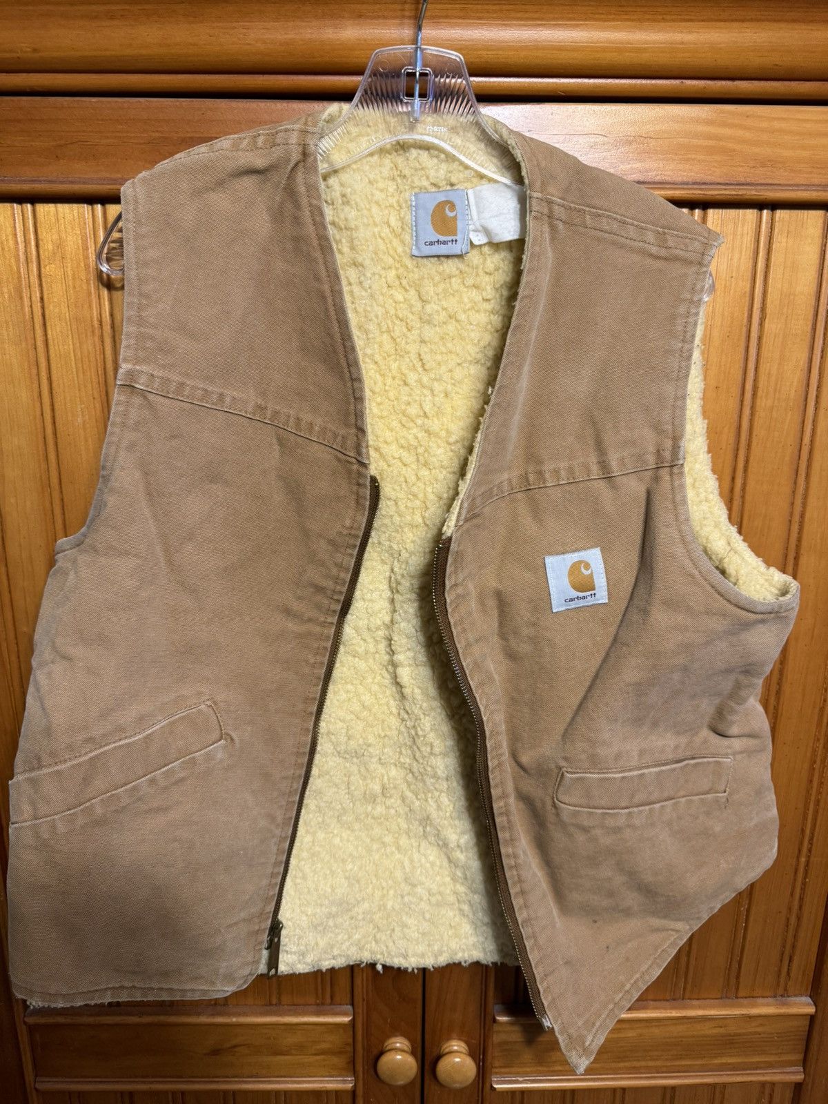 Carhartt Carhartt vest fur inside tan size large Size US L / EU 52-54 / 3 - 1 Thumbnail