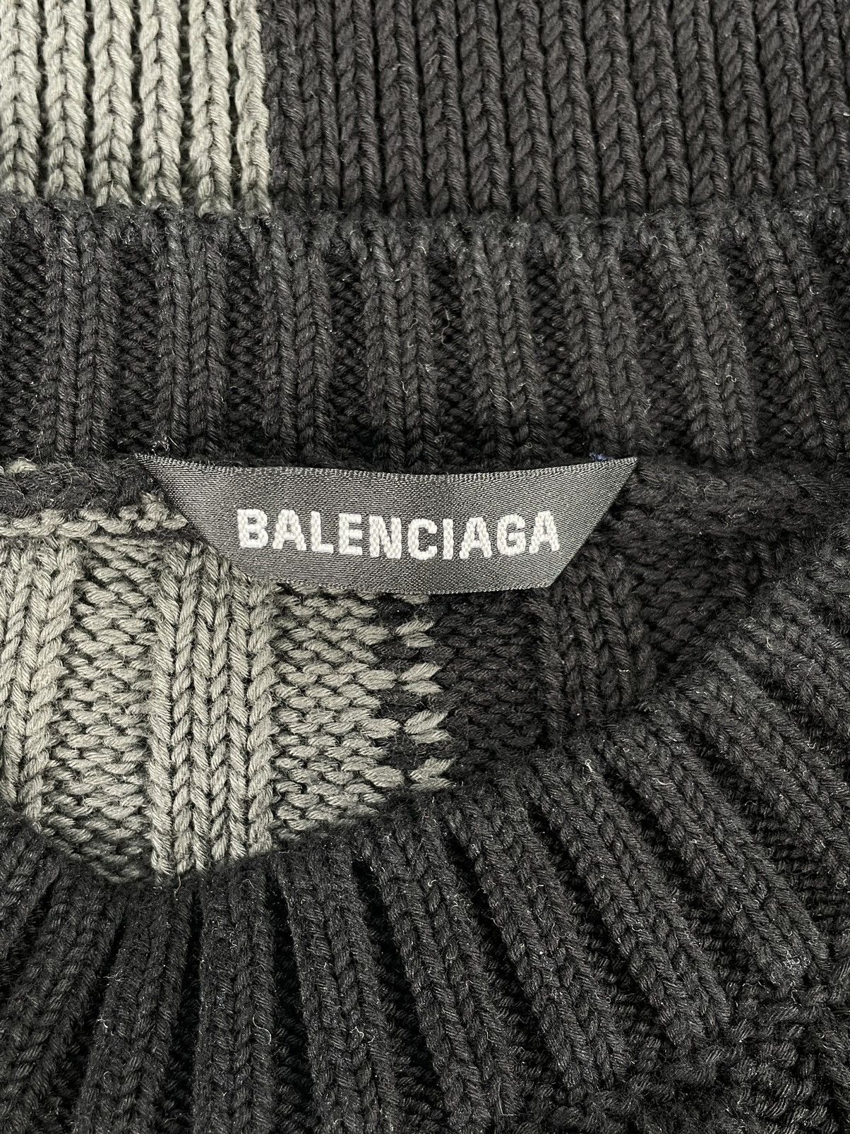 Balenciaga SS21 Checkered Oversized Knit Sweater Size US M / EU 48-50 / 2 - 5 Thumbnail