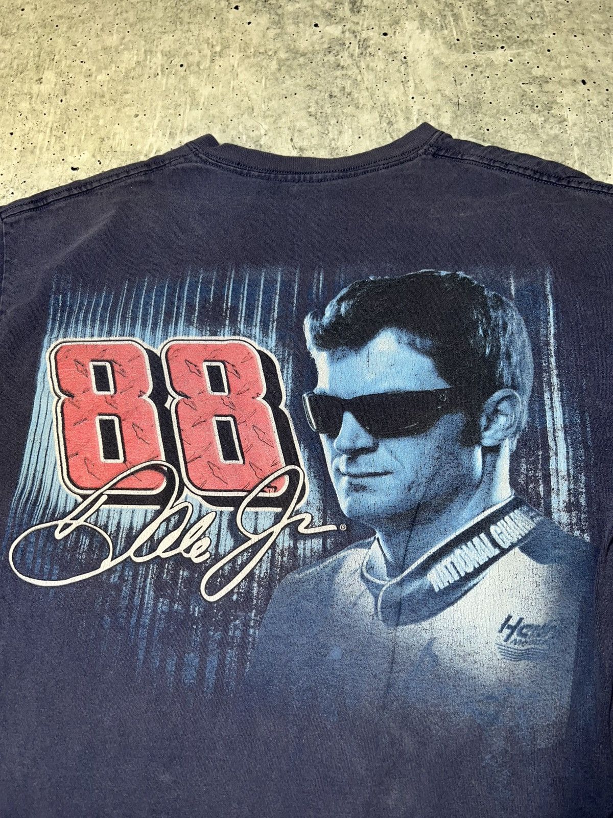 NASCAR Vintage Y2K Dale Earnhardt Jr Graphic Tee Size US L / EU 52-54 / 3 - 2 Thumbnail