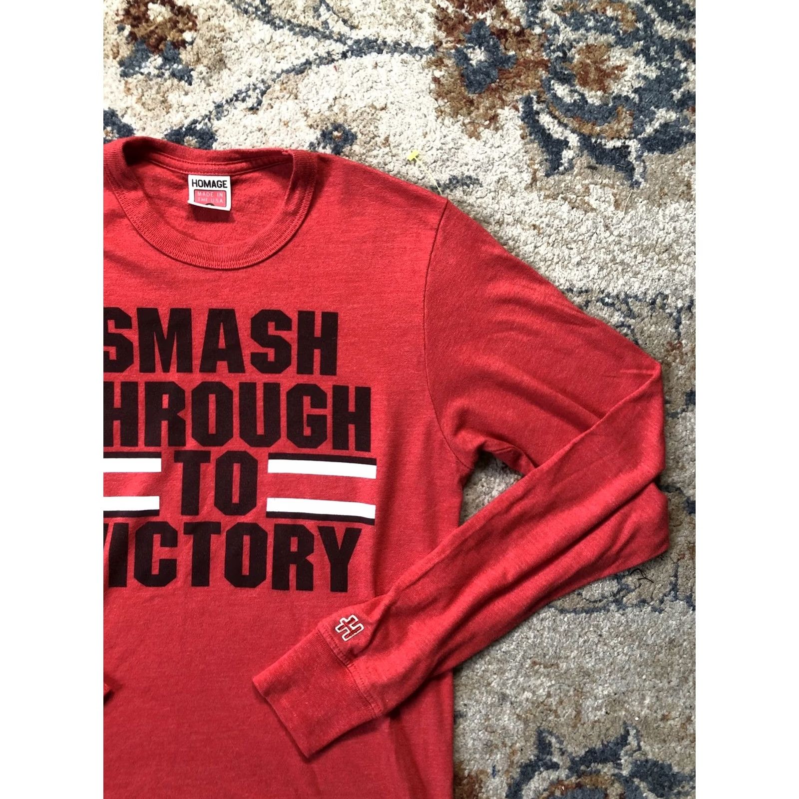 Vintage VINTAGE? (No) Homage Shirt Mens Small Red Smash Through To Victory Long Sleeve Made USA Size US S / EU 44-46 / 1 - 4 Thumbnail