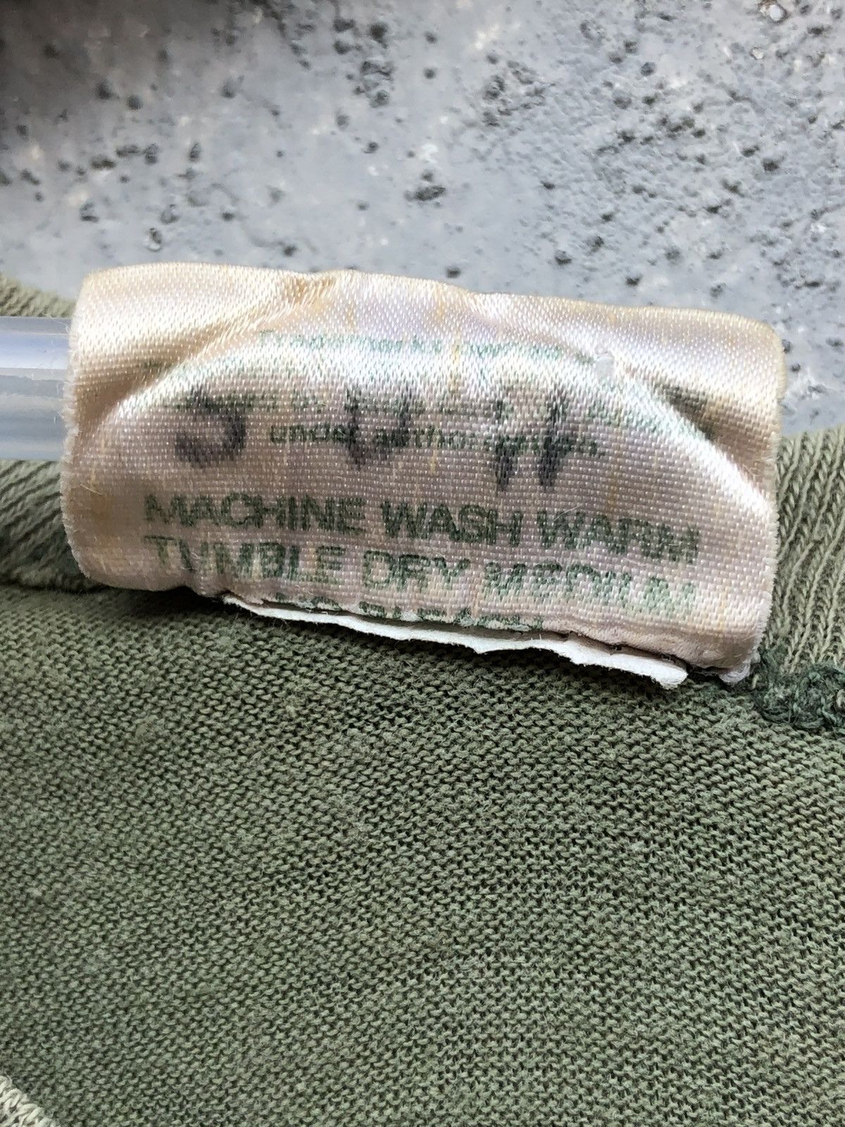 Vintage Vintage Army Movie MASH 4077 Tshirt Size US XS / EU 42 / 0 - 14 Thumbnail
