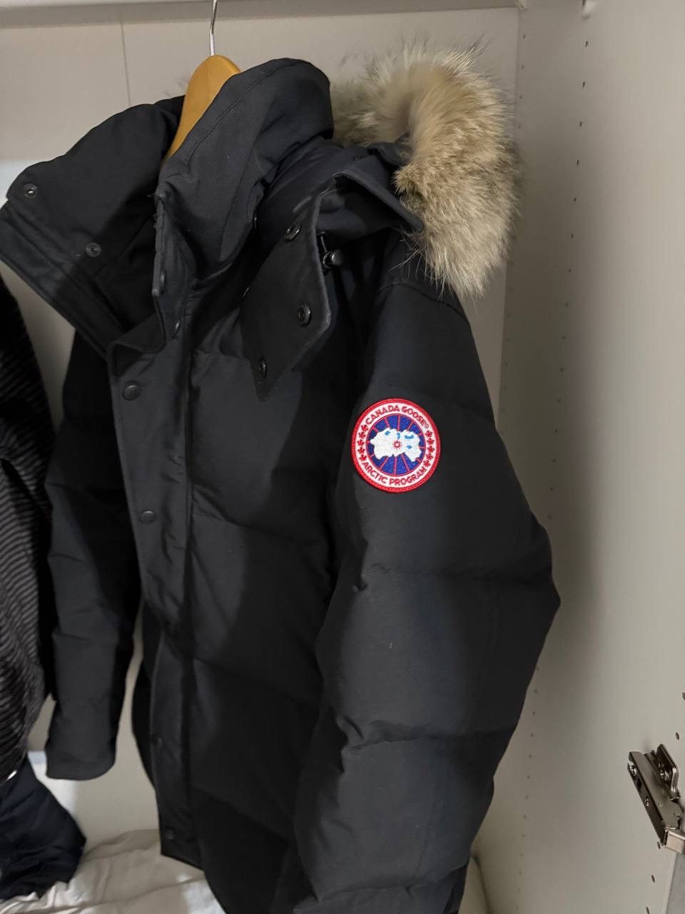 Canada Goose Canada Goose Wyndham Parka Size US XL / EU 56 / 4 - 3 Thumbnail