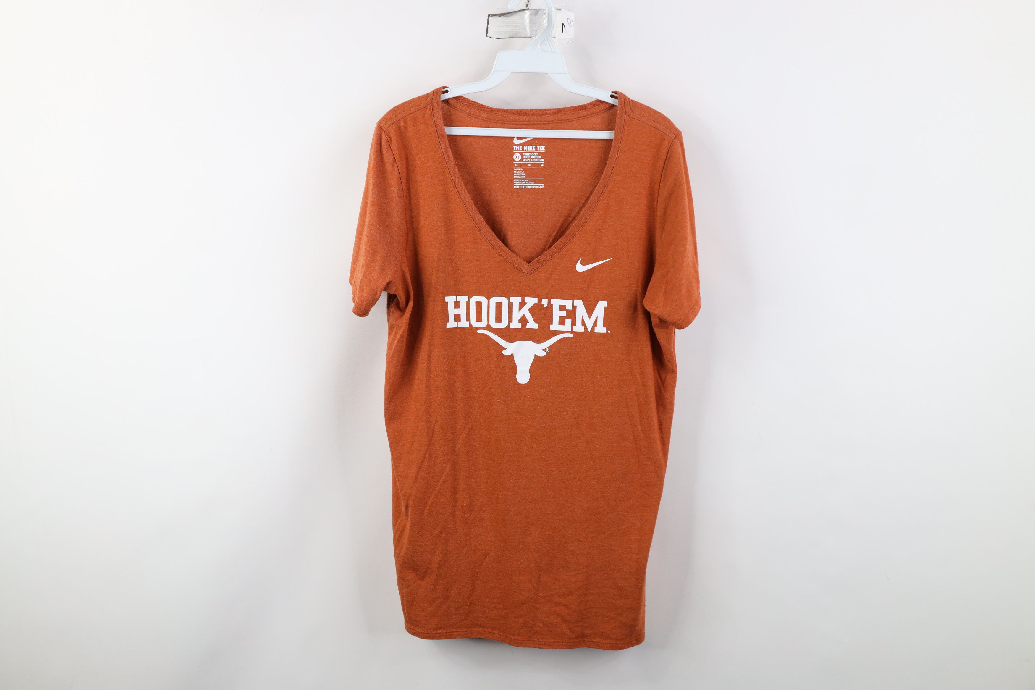 Nike Nike Athletic Cut University of Texas Hook Em V-Neck T-Shirt Size XL / US 12-14 / IT 48-50 - 1 Thumbnail