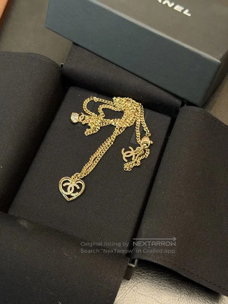 Chanel Chanel 23C Love Water Diamond Necklace Size ONE SIZE - 1 Thumbnail