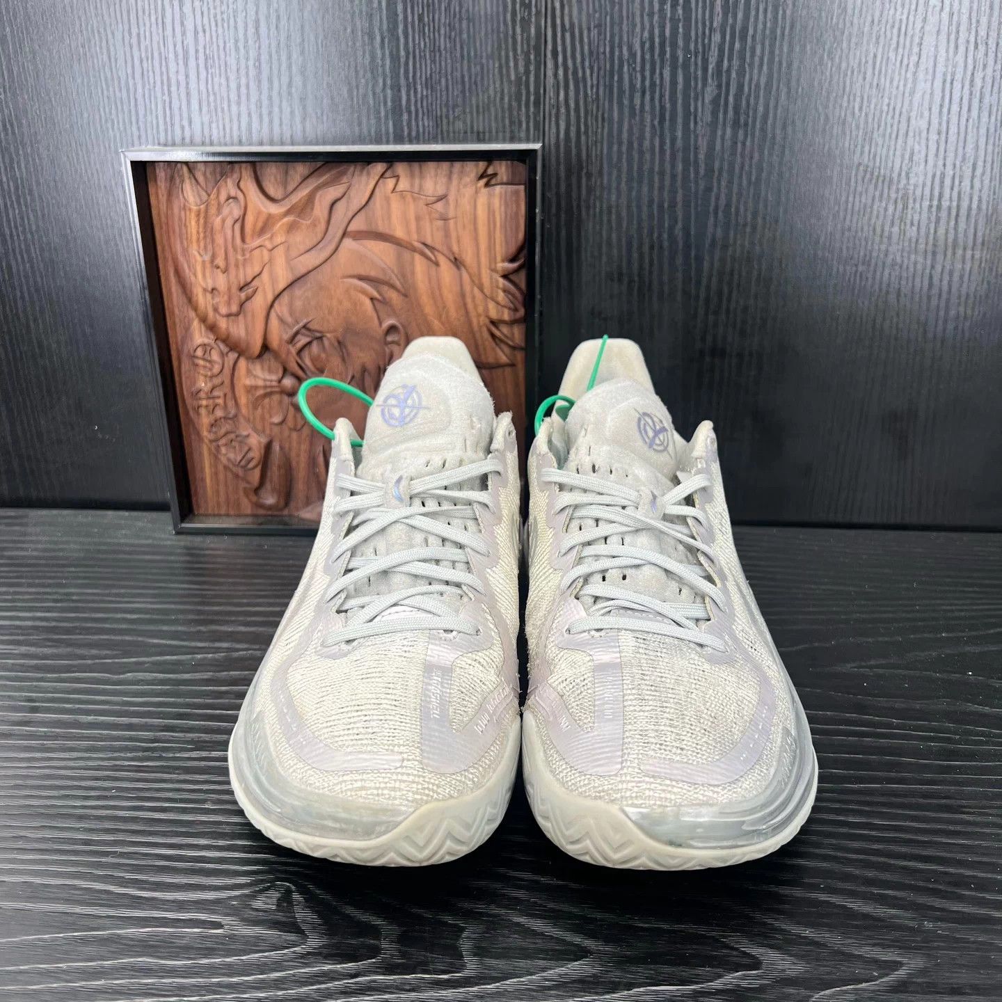 Li-Ning LI-NING Gamma Silver 44 Mint with Box Size US 10.5 / EU 43-44 - 4 Thumbnail