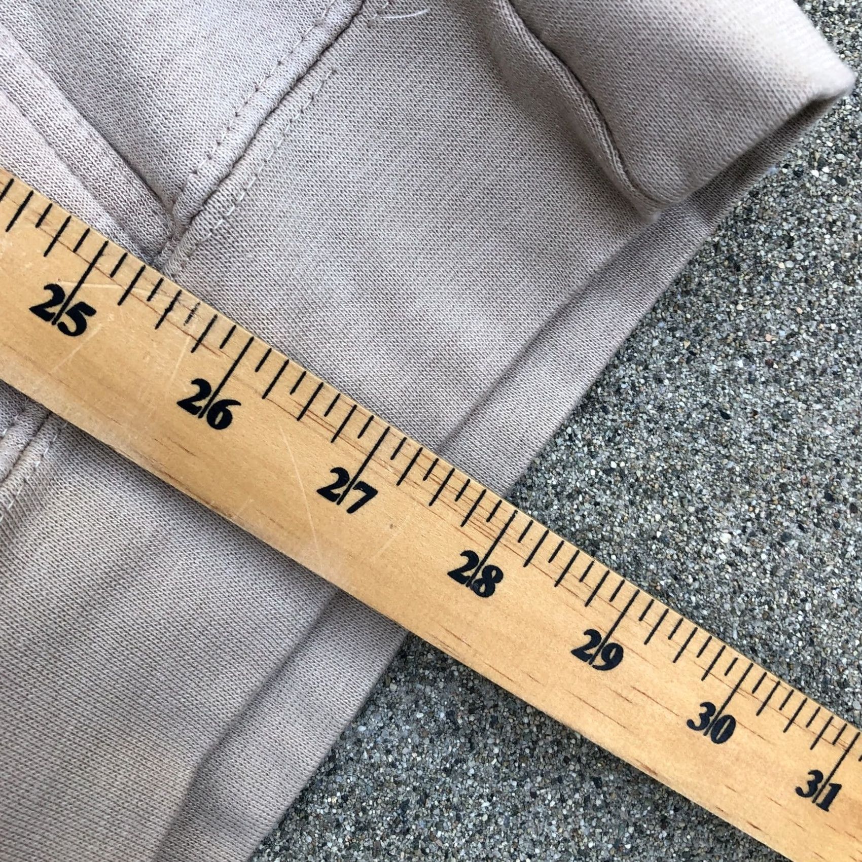 Vintage THE VENETIAN RESORT LAS VEGAS Hoodie Sweatshirt Men MEDIUM Pullover Beige Sweater Size US M / EU 48-50 / 2 - 7 Thumbnail