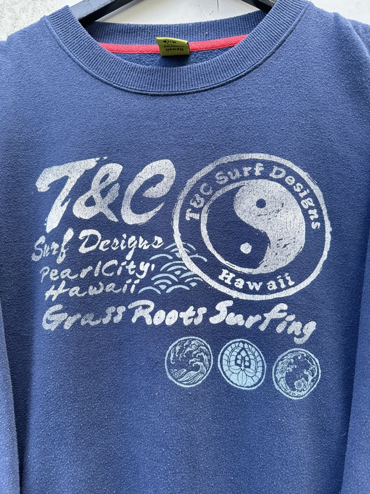 Vintage 👹Vintage T&C Surf Design Hawaii Crewneck Size US L / EU 52-54 / 3 - 6 Thumbnail
