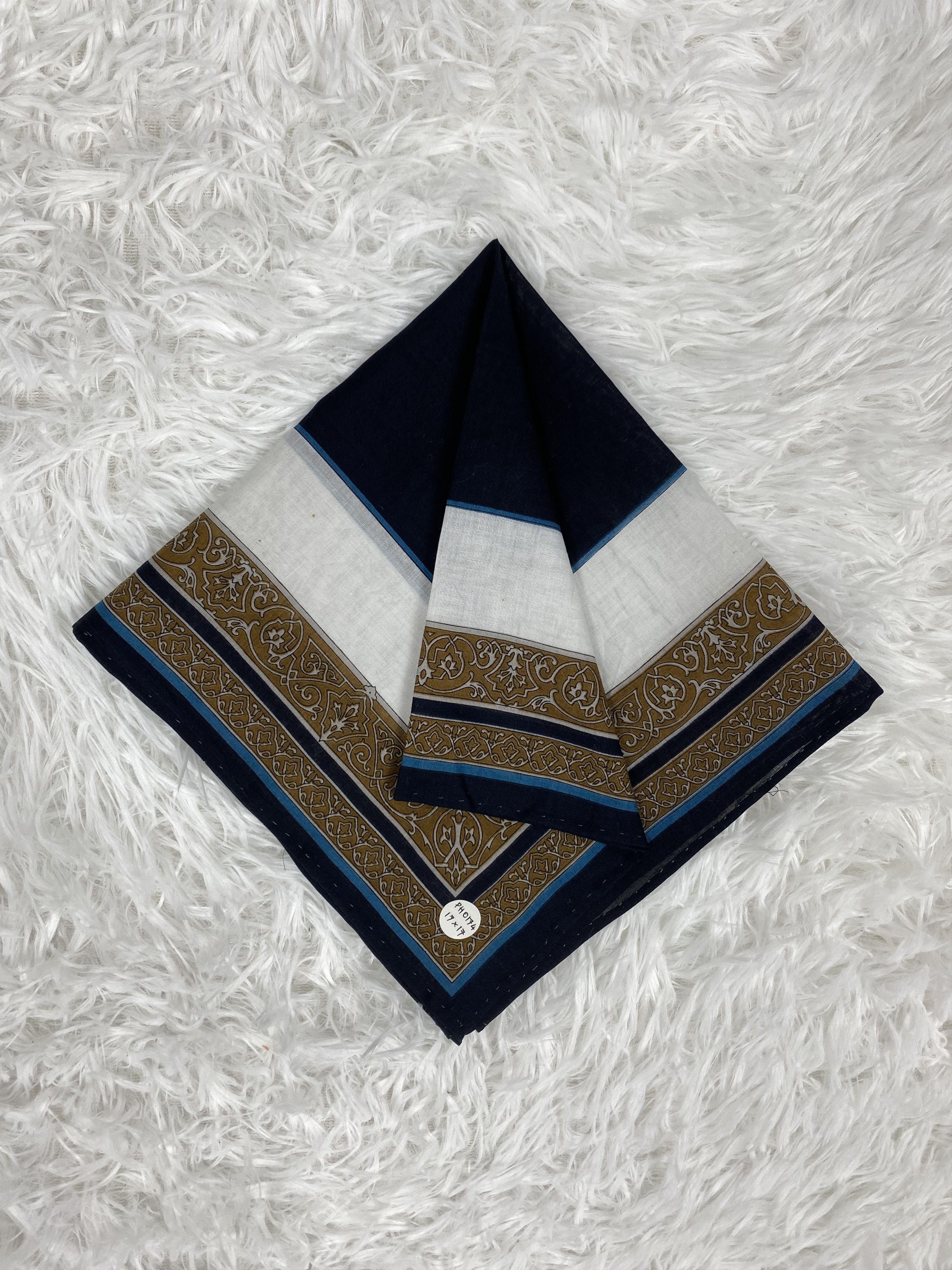 Paolo Gucci × Vintage Vintage Paolo Gucci Handkerchief Neckerchief PH0174 Size ONE SIZE - 1 Thumbnail