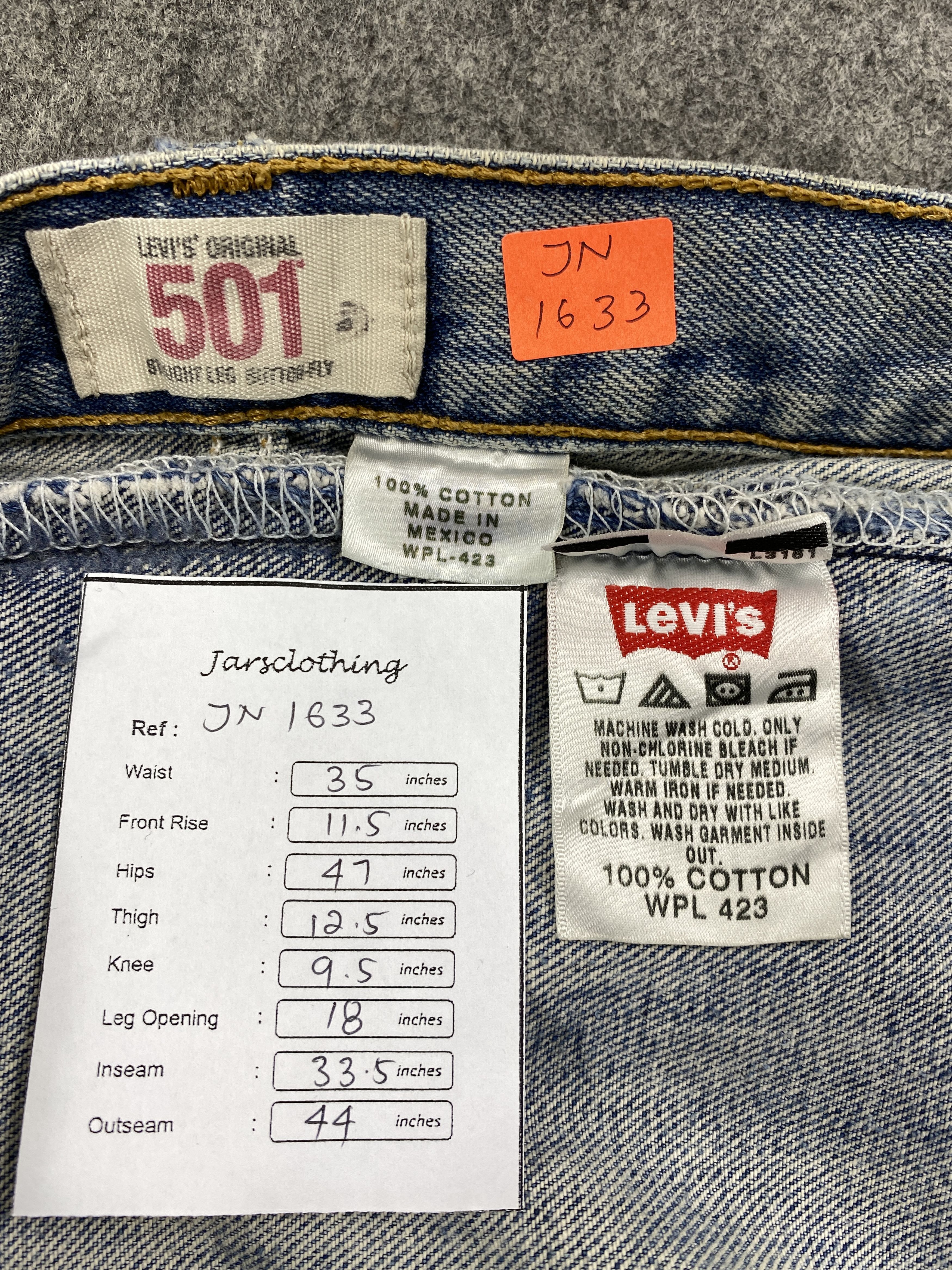 Levi's Blue Wash Vintage Levi's 501 Jeans 35x33.5 Denim -JN1633 Size US 35 - 7 Thumbnail