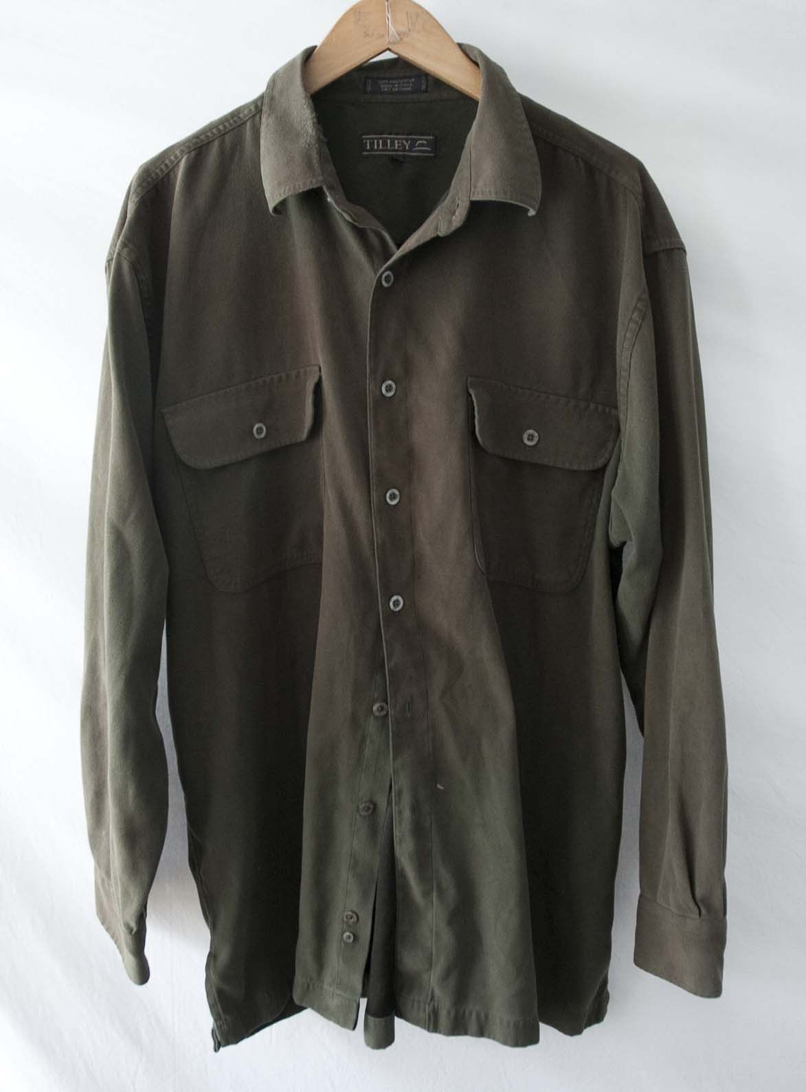 Tilley Tilley Shirt 100% Polyester Size L Fading Color Size US L / EU 52-54 / 3 - 2 Thumbnail