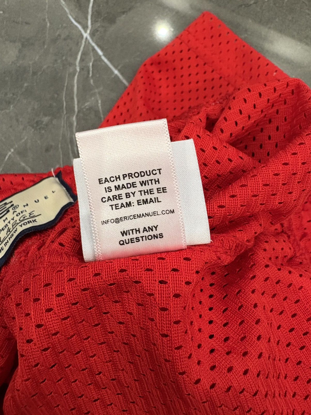 Eric Emanuel Eric Emanuel EE Basic Short Red White SS25 XL Size US 30 / EU 46 - 6 Thumbnail