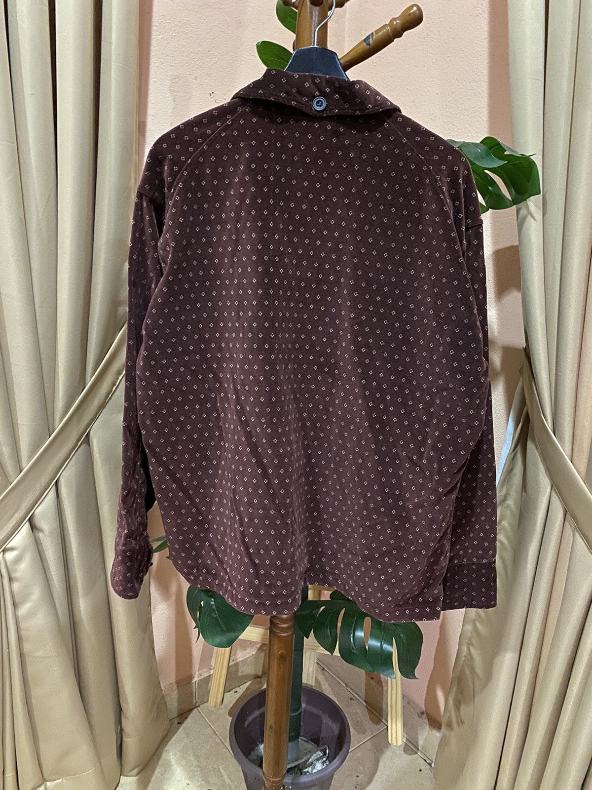 Japanese Brand VINTAGE ISLAY VELVET SHIRT Size US L / EU 52-54 / 3 - 8 Thumbnail