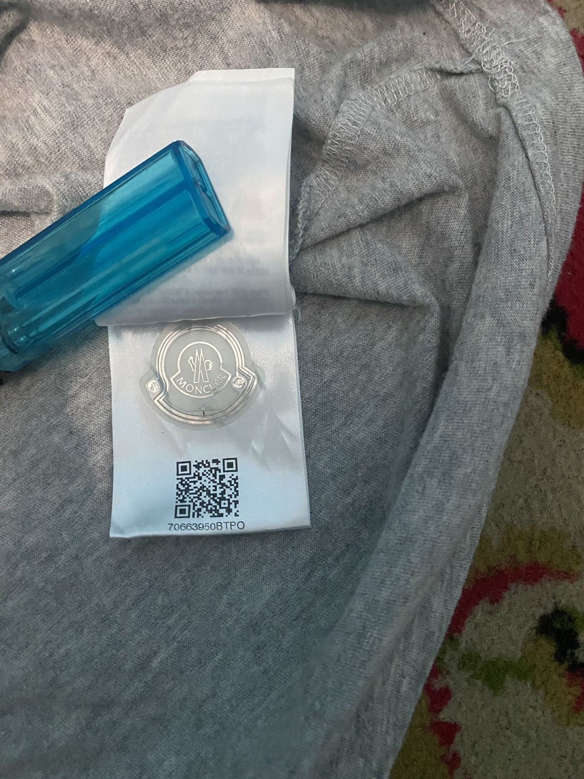 Moncler Moncler maglia t shirt Size US L / EU 52-54 / 3 - 7 Thumbnail