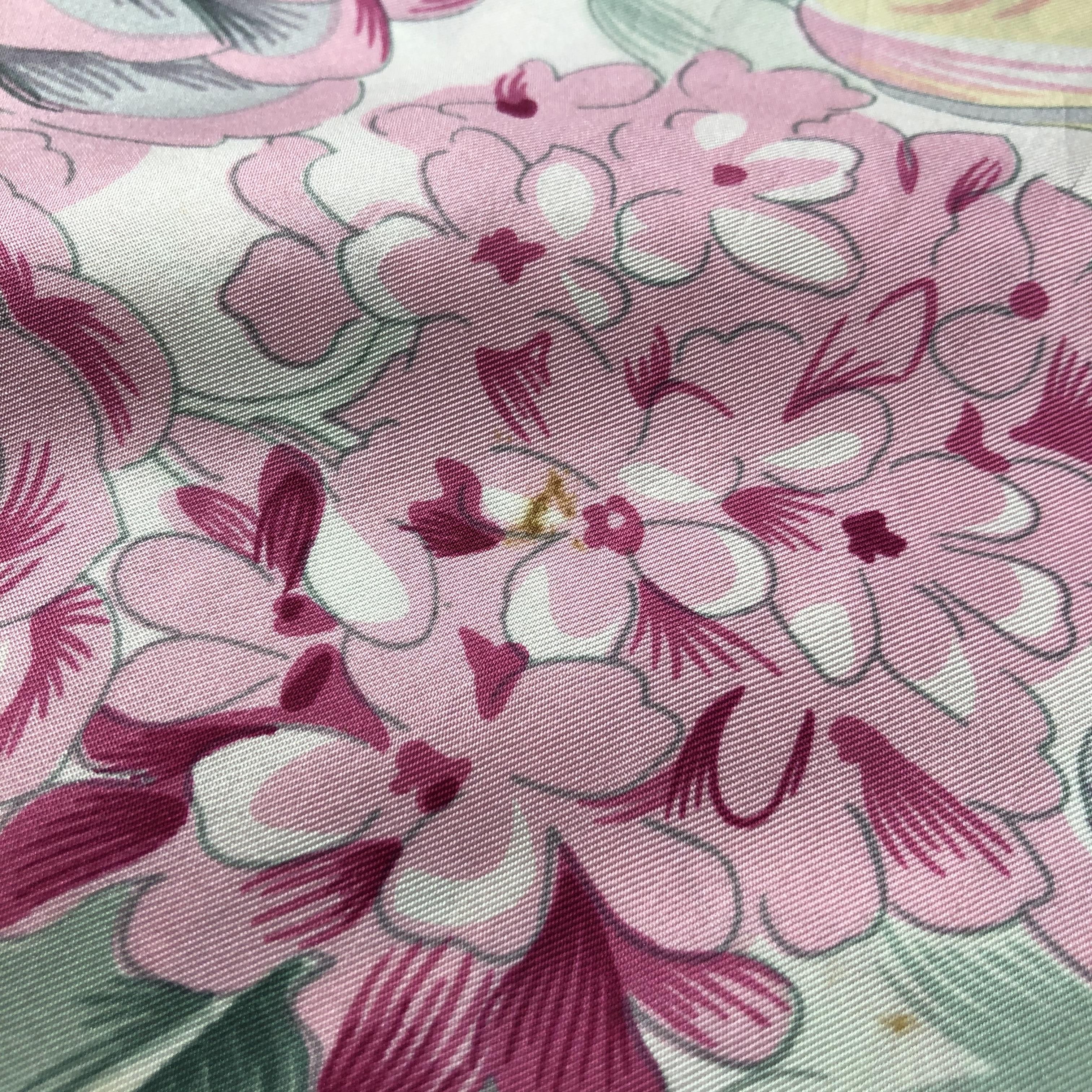Japanese Brand Vintage Luxury Floral Pink Hand Rolled Silk Scarf M375 Size ONE SIZE - 10 Thumbnail