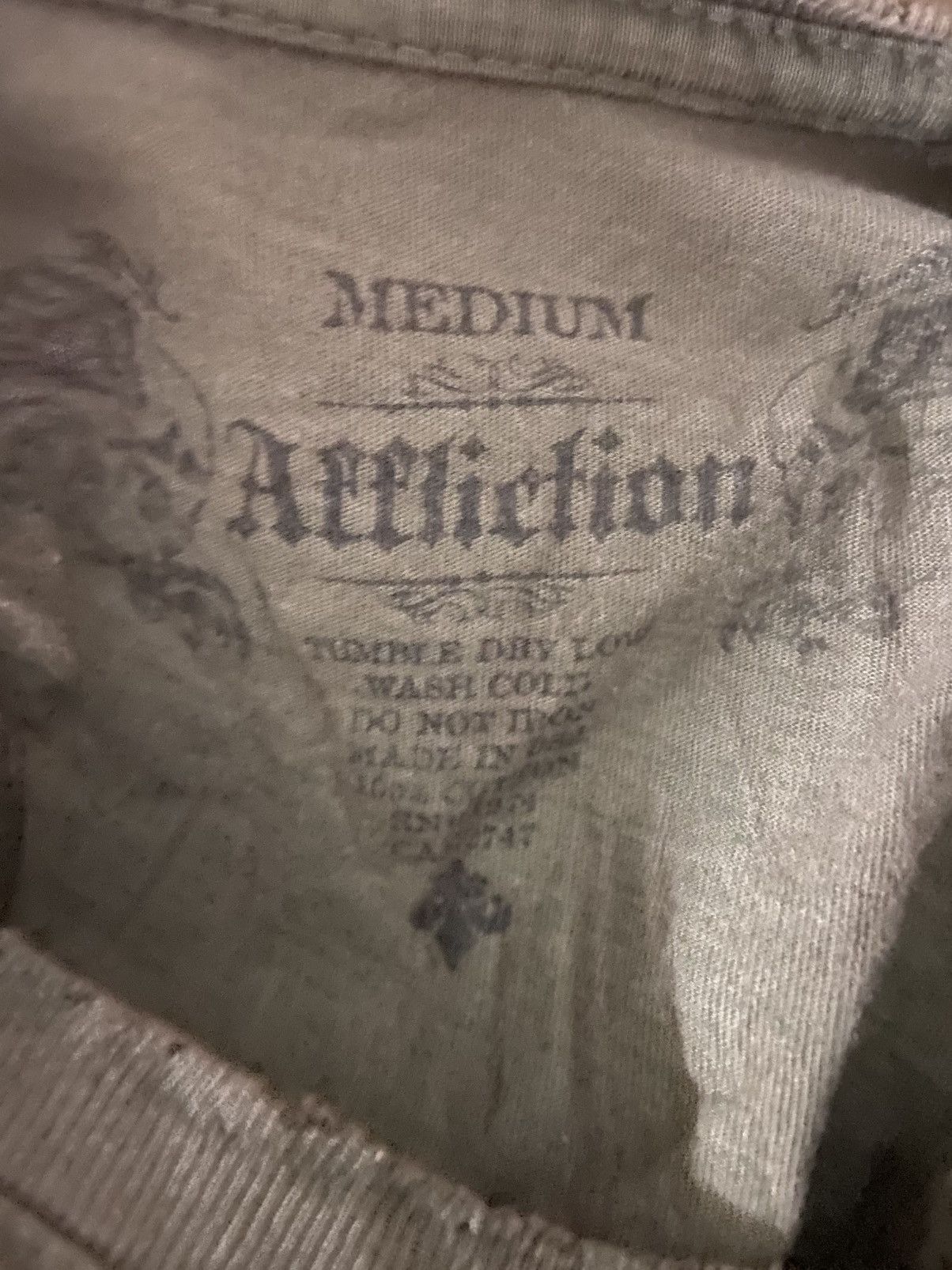 Affliction × Vintage Vintage Affliction Embossed Skull Knight Green T-Shirt Size US M / EU 48-50 / 2 - 3 Thumbnail