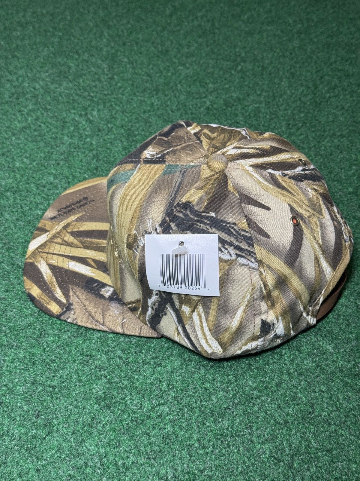 Budweiser Budweiser Advantage Wetland Camo 80s 90s Beer StrapBack Size ONE SIZE - 4 Thumbnail
