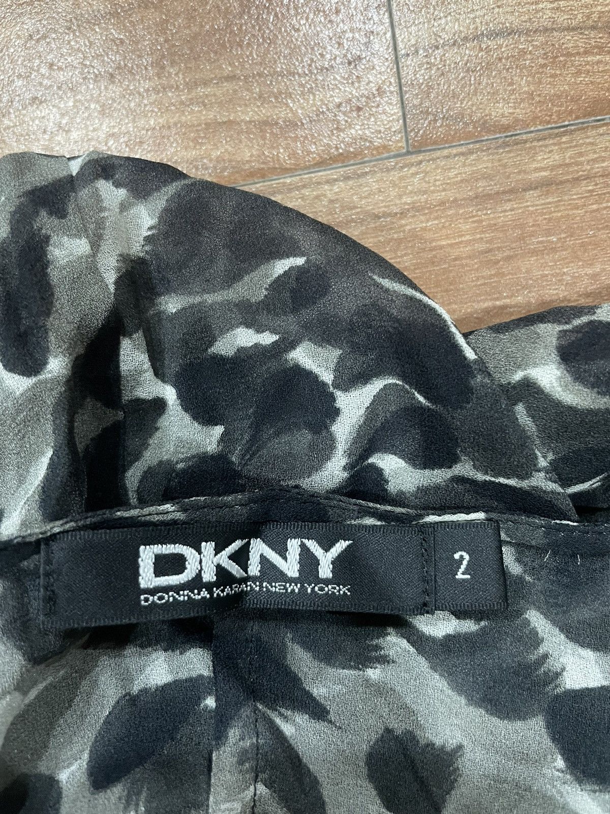 Donna Karan DKNY by Donna Karan Non sleeves Blouses Size M / US 6-8 / IT 42-44 - 4 Thumbnail
