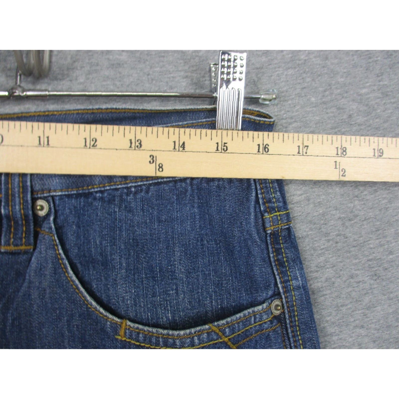 Rocawear Rocawear Jeans Men 34x32 Baggy Loose Fit Blue Wash Denim Hip Hop Y2K Distressed Jeans Mens 34x32 Blue Rocawear Distressed Jeans Size US 34 / EU 50 - 3 Thumbnail