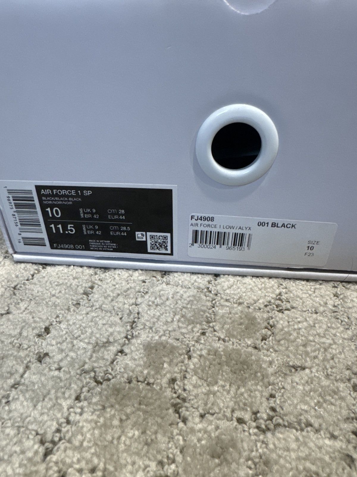 1017 alyx 9sm x nike