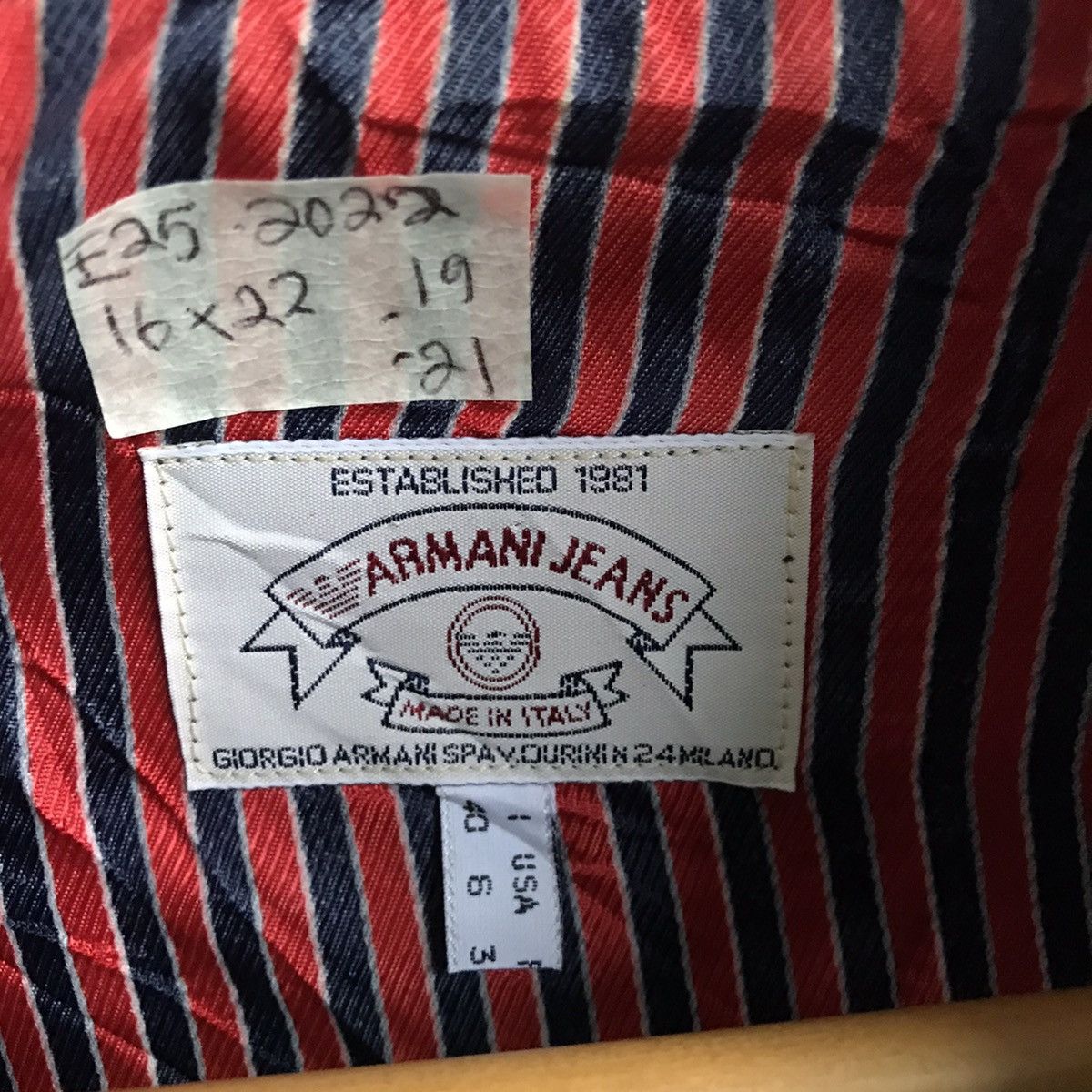 Giorgio Armani Made in Italy Armani Exchange jacket top Size XS / US 0-2 / IT 36-38 - 8 Thumbnail