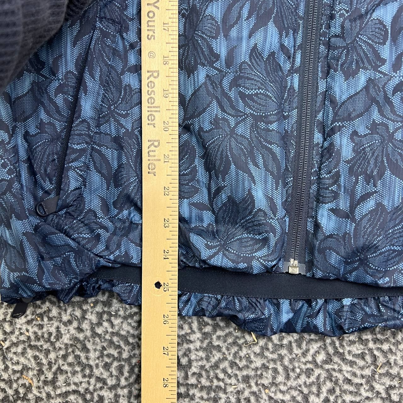 Athleta Athleta Sightseer Lace Jacket Floral Full Zip Windbreaker M Size M / US 6-8 / IT 42-44 - 4 Thumbnail