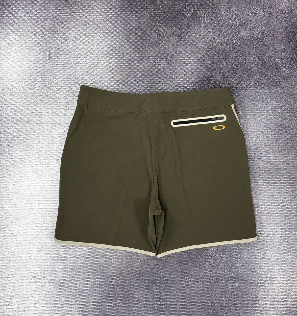Oakley Oakley Solid Boardshort 18" NWT Men’s Swim Shorts Dark Brush Size US 38 / EU 54 - 16 Thumbnail
