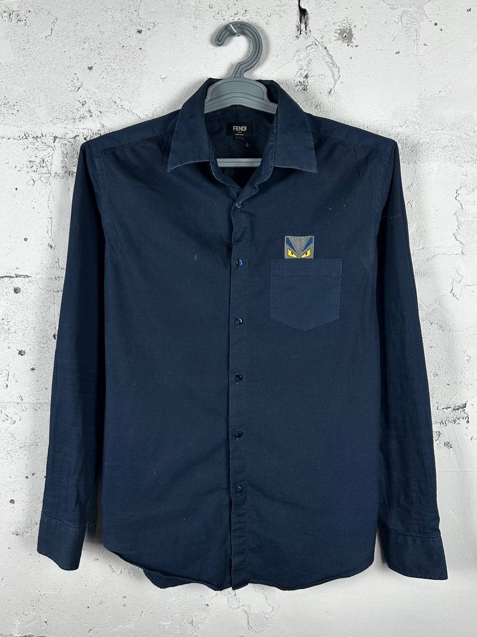 Fendi Rare Vintage Fendi Eyes Pocket Logo Casual Shirt Size S Size US S / EU 44-46 / 1 - 2 Thumbnail