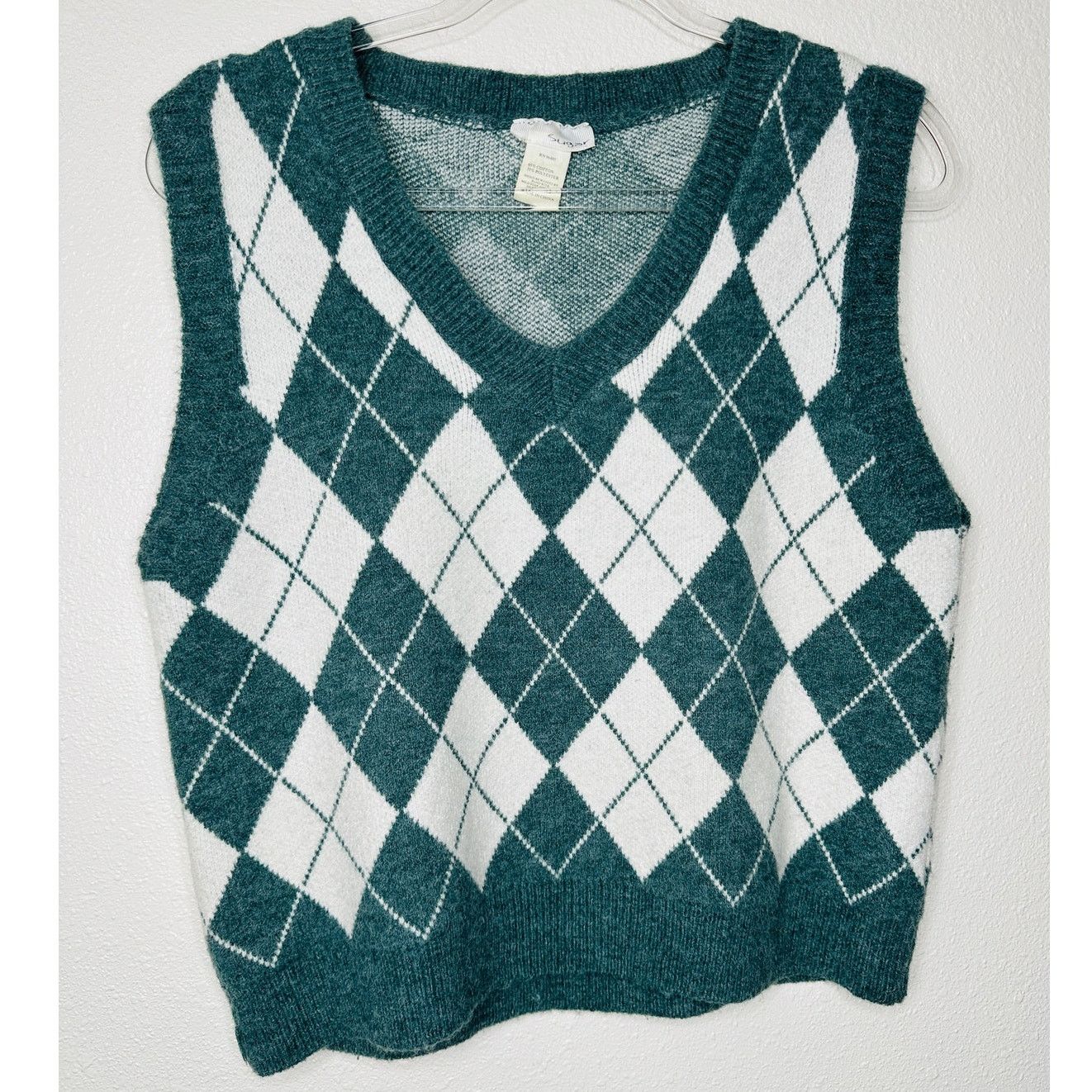 Sugar Sugar Sage Green White Cream Argyle VNeck Sweater Vest Size M / US 6-8 / IT 42-44 - 2 Thumbnail