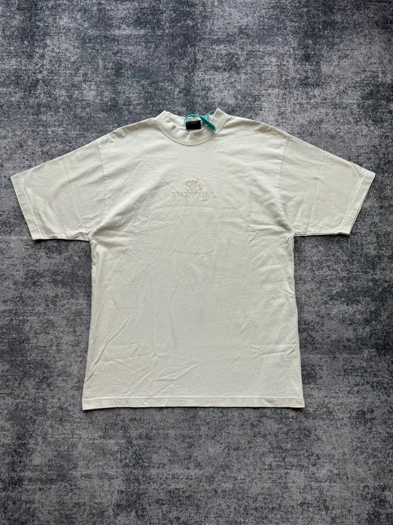 Balenciaga Balenciaga Beige double B embroidered logo short sleeves Size US XS / EU 42 / 0 - 1 Thumbnail