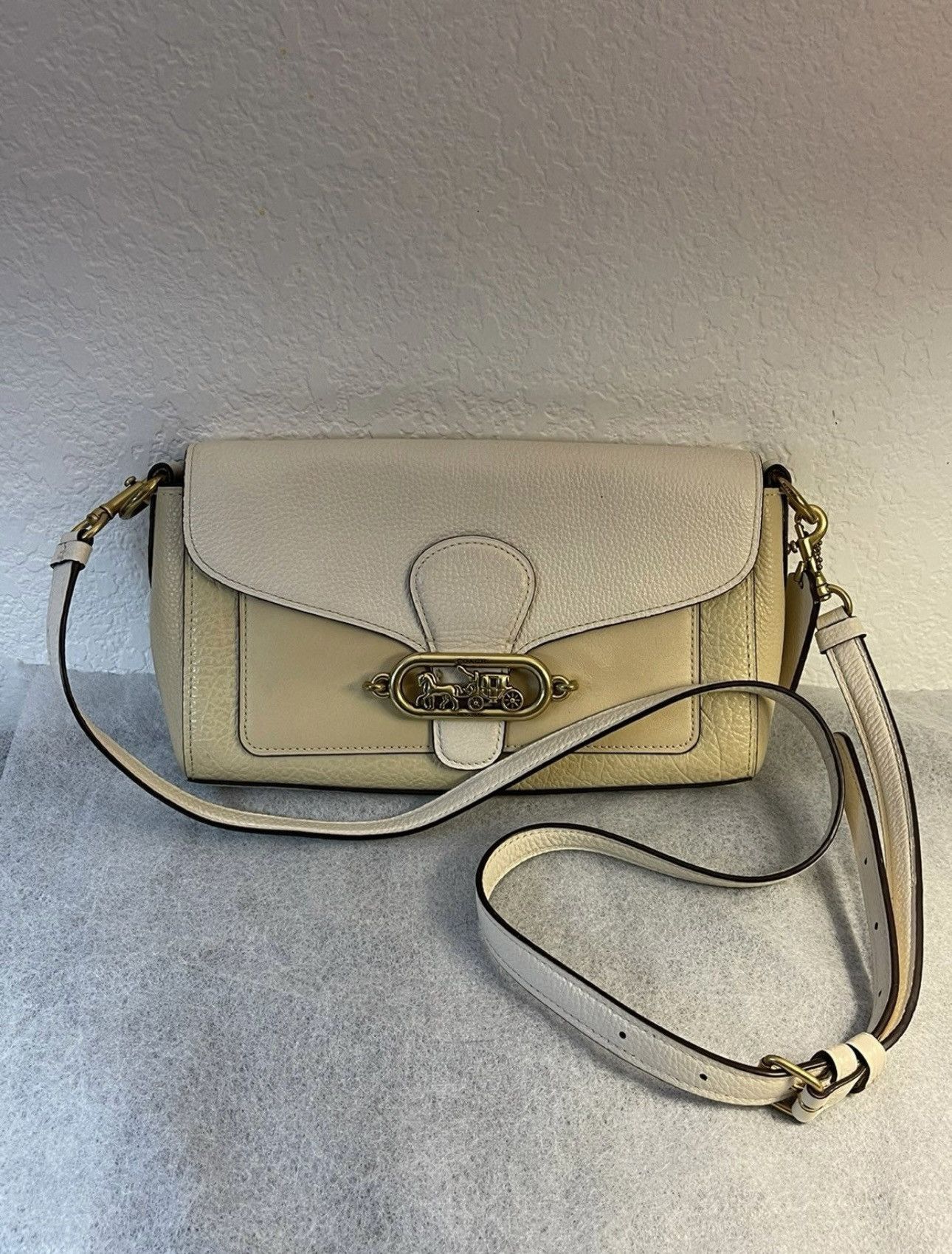 Coach Retail $600 Coach Jade Colorblock Bag. Size ONE SIZE - 1 Thumbnail