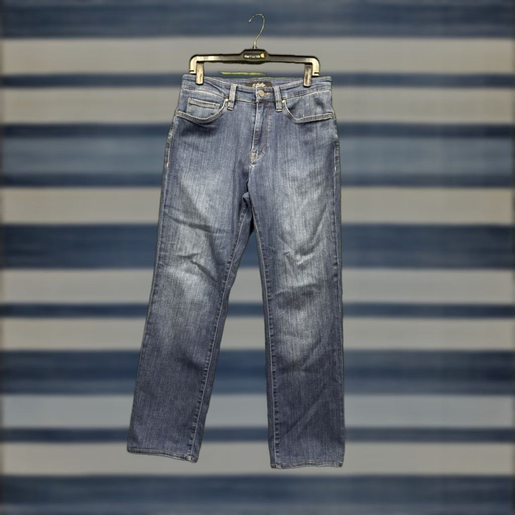 Vintage 34 Heritage Jeans Mens 32x32 Charisma Dark Wash Blue Denim Classic Comfort Rise Button Zip 5-Pocket Straight Regular 34 Heritage Mens Jeans Size US 32 / EU 48 - 1 Thumbnail