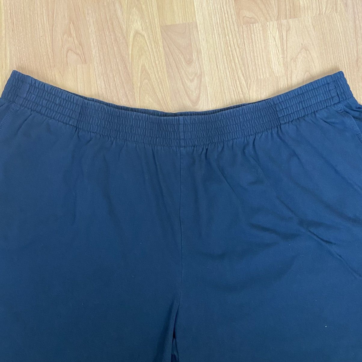 Other Women Within Women’s Black Shorts Size 4X Size 42" / US 20 - 5 Thumbnail