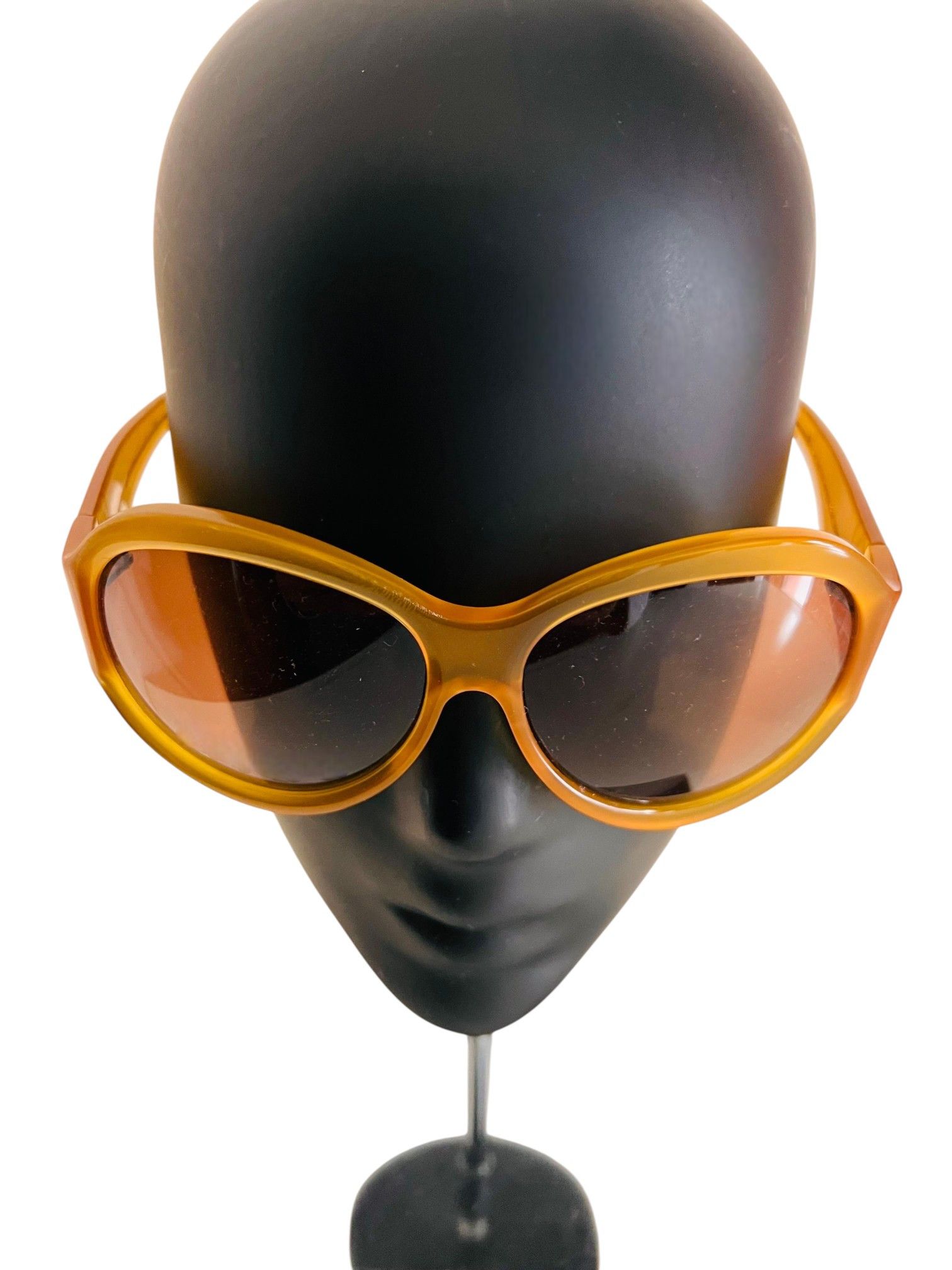 Bottega Veneta Miu Miu SMU 06G Translucent Amber Oversized Sunglasses Size ONE SIZE - 5 Thumbnail