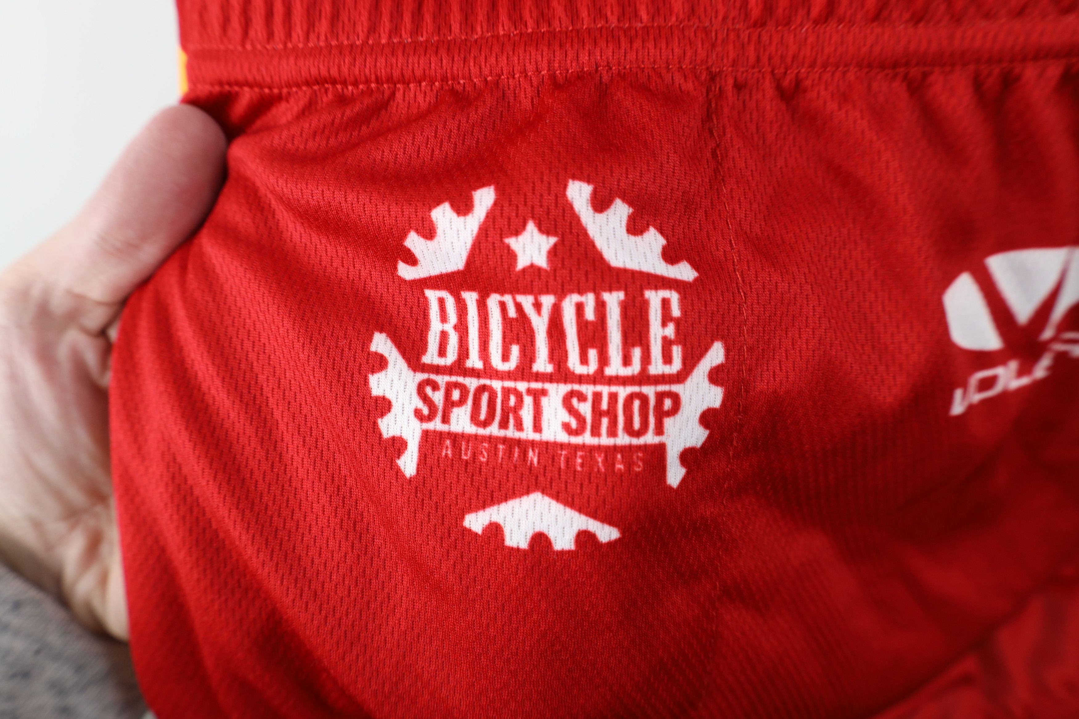 Vintage Vintage for AIDS Club Raglan Bicycle Cycling Jersey USA Red Size US L / EU 52-54 / 3 - 13 Thumbnail