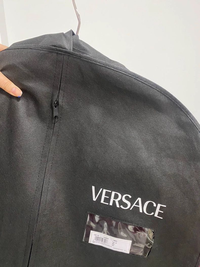 Versace Versace Women's leather coats Size M / US 6-8 / IT 42-44 - 4 Thumbnail