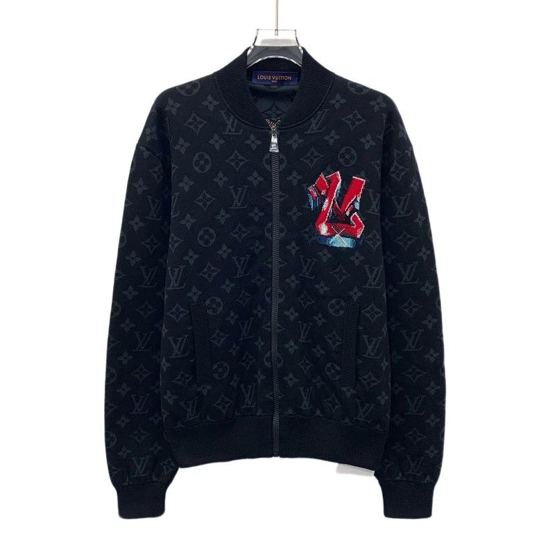Louis Vuitton Louis Vuitton 22 Long Sleeve Jacket with black logo and fu Size US XS / EU 42 / 0 - 1 Thumbnail