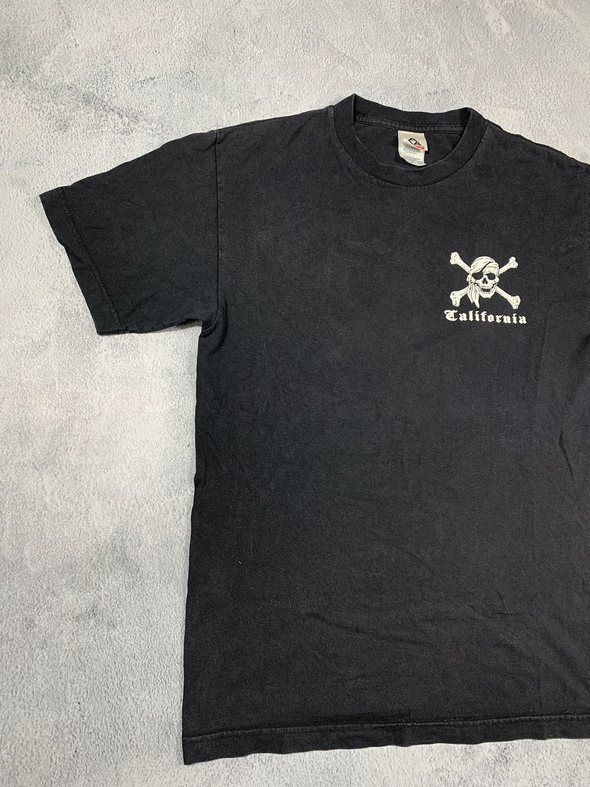 Band Tees × Vintage Vintage Y2K California skull big logo tee streetwear size M Size US M / EU 48-50 / 2 - 6 Thumbnail