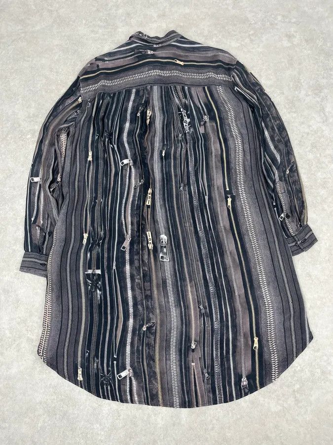 Jean Paul Gaultier 2000s Jean Paul Gaultier Zippers Print Long Shirt Size US S / EU 44-46 / 1 - 6 Thumbnail