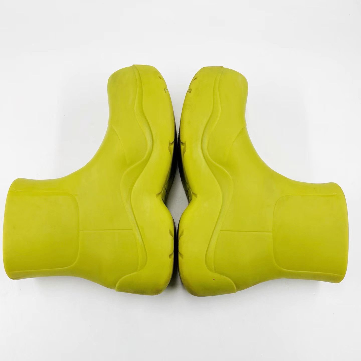 Bottega Veneta Bottega Veneta Fluorescent Green Puddle Rubber Boots K12 Size US 7 / IT 37 - 3 Thumbnail