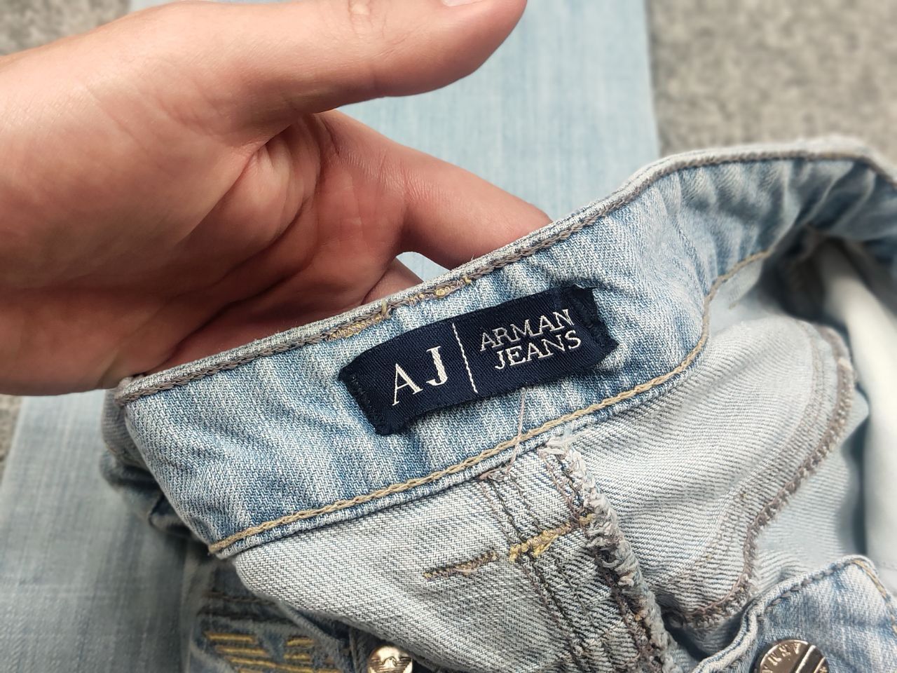 Emporio Armani Vintage Emporio Armani Y2K Style Metal logo Blue denim Jeans Size US 32 / EU 48 - 14 Thumbnail