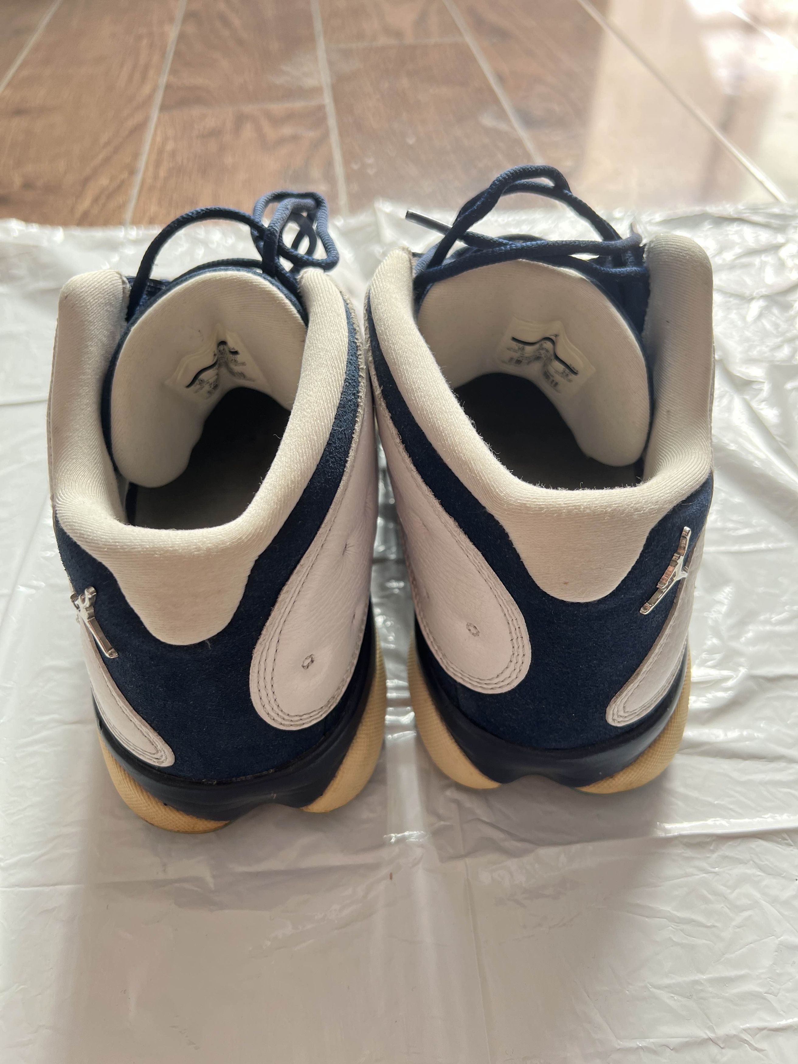 Jordan Brand Air Jordan 13 Low 'Hornets' Size US 10 / EU 43 - 7 Thumbnail