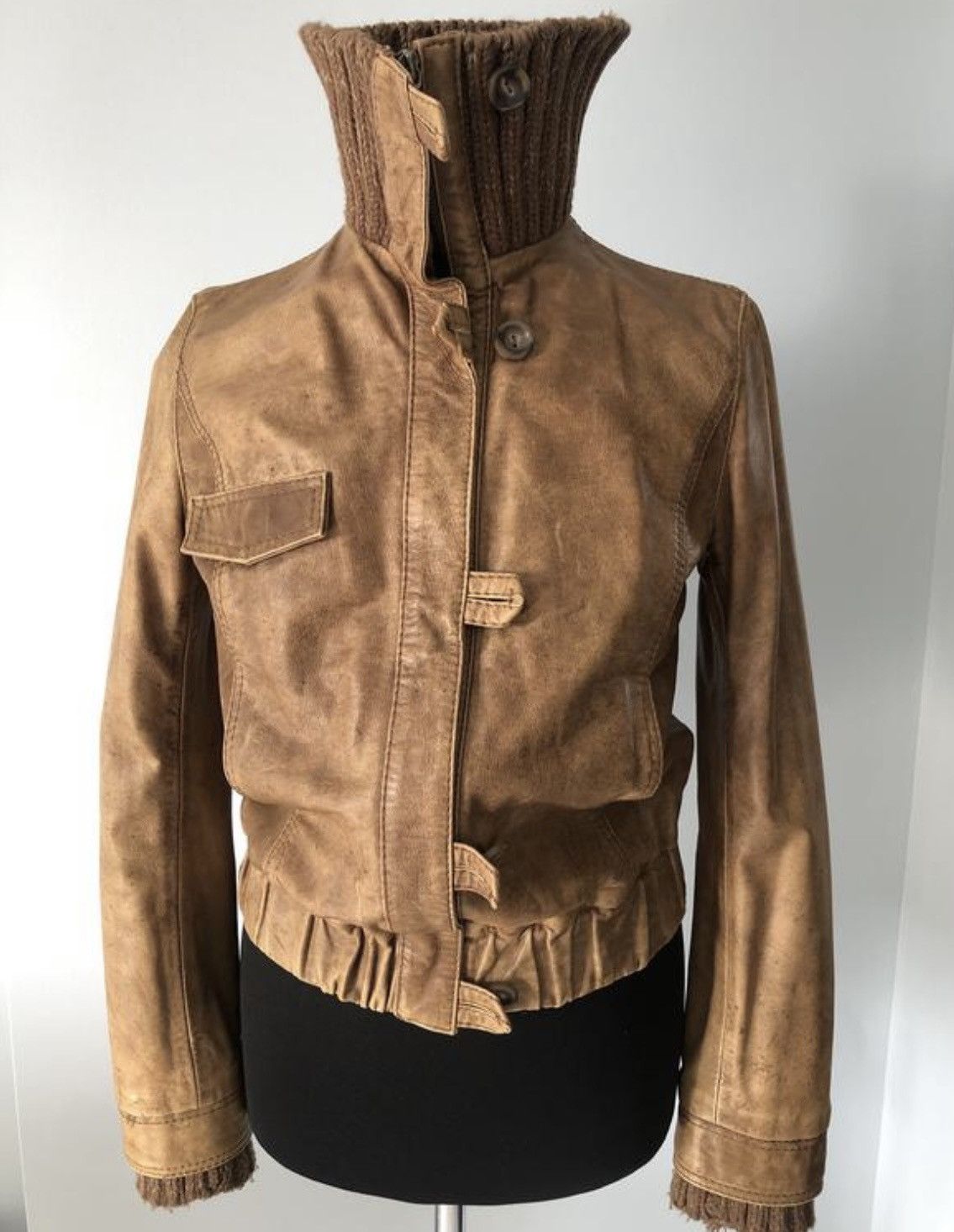 If Six Was Nine × Japanese Brand × Le Grande Bleu (L.G.B.) Vintage Japanese Leather Big Neck RickOwen’s Style Jacket Size US S / EU 44-46 / 1 - 1 Thumbnail