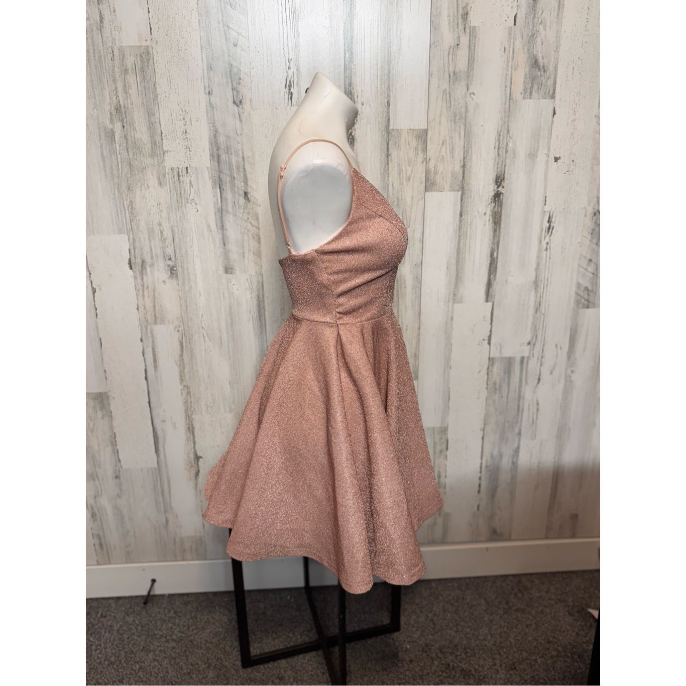 Other Ever Pretty Rose Gold Glitter Skater Dress Size MEDIUM Spark Size M / US 6-8 / IT 42-44 - 2 Thumbnail