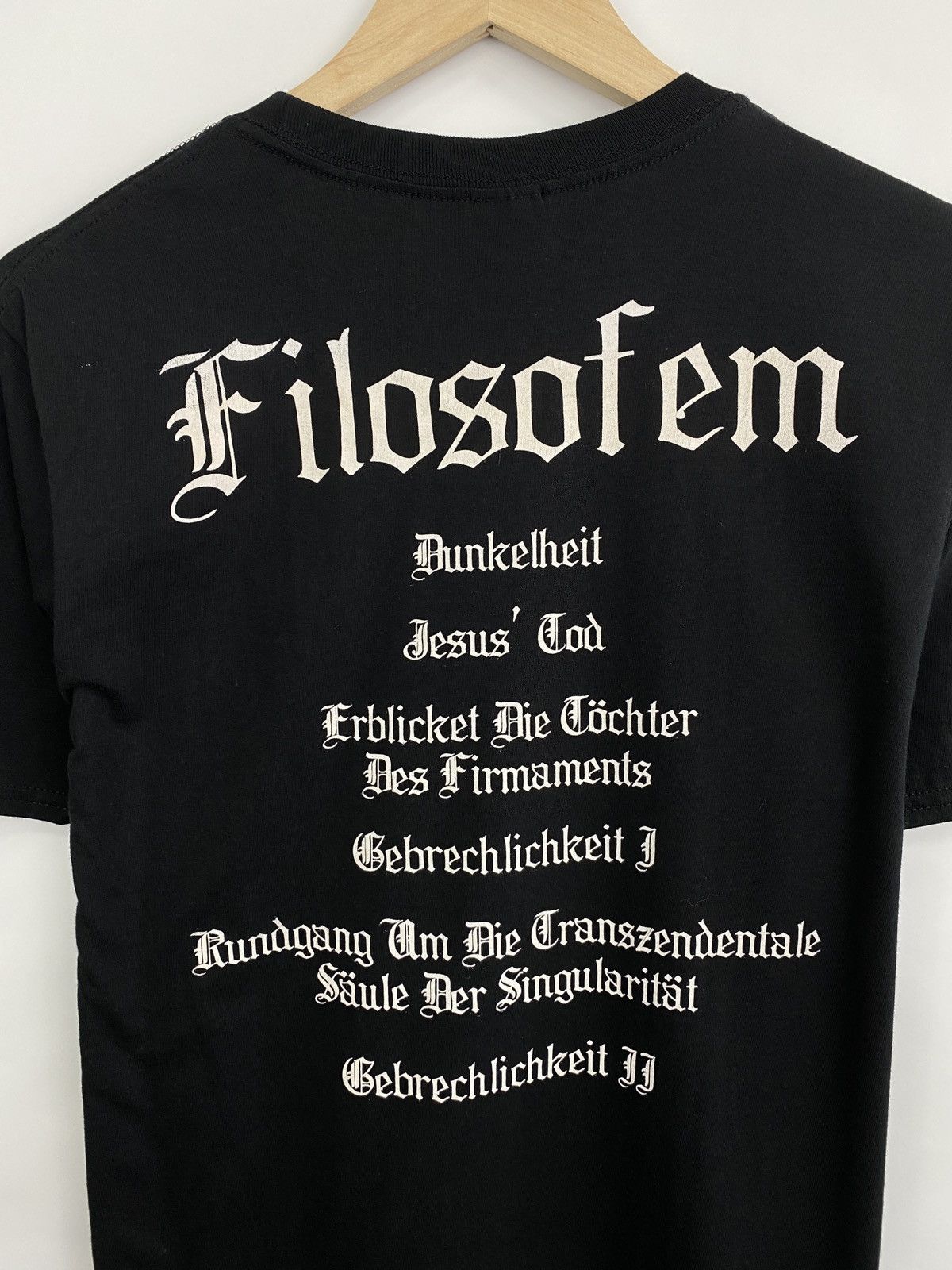 Gildan Vintage Burzum Filosofem Blackmetal T-Shirts Rare Size US M / EU 48-50 / 2 - 8 Thumbnail