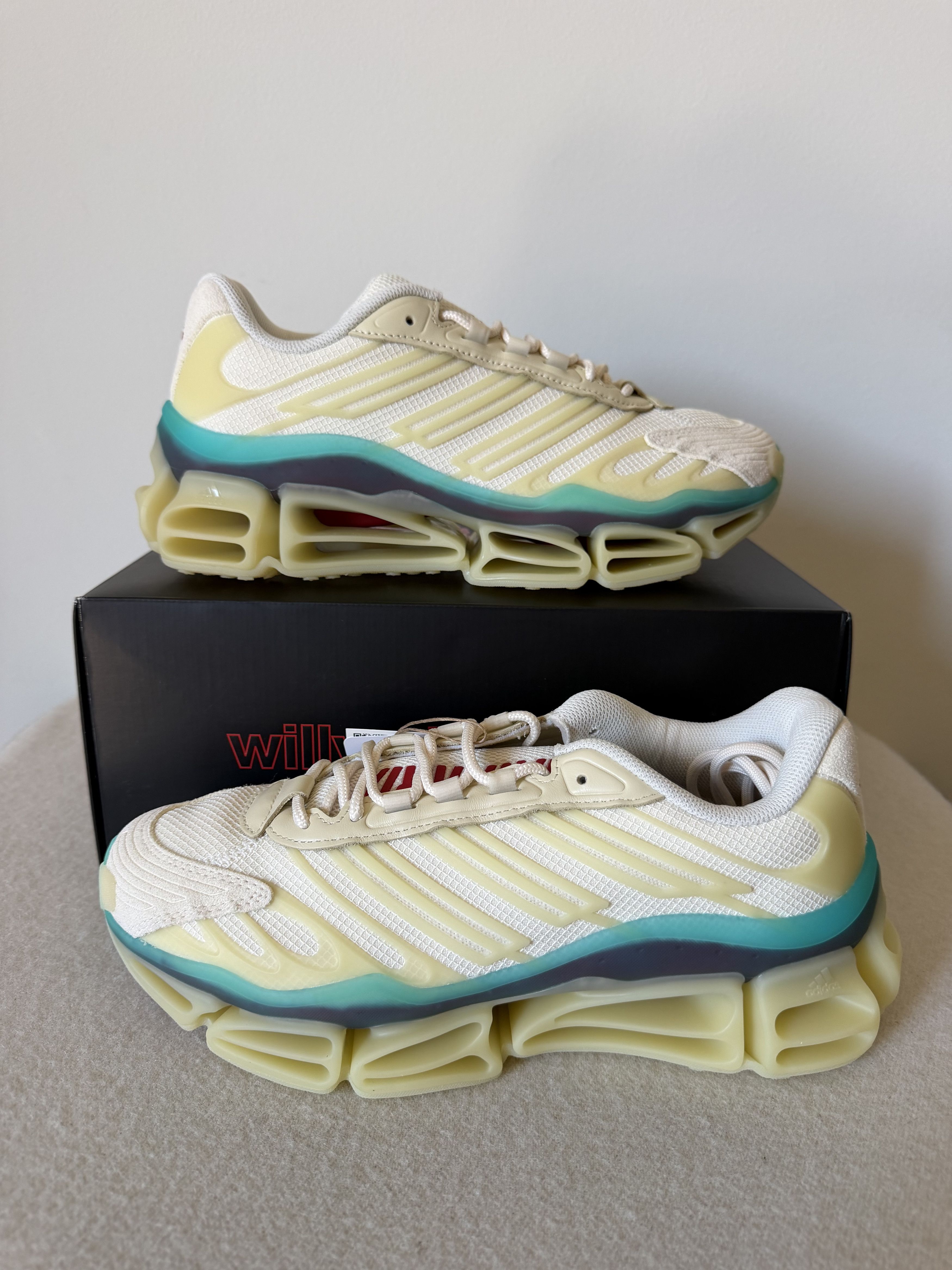 Adidas × Willy Chavarria Willy Chavarria Adidas Megaride AG in White Size US 8.5 / EU 41-42 - 2 Thumbnail
