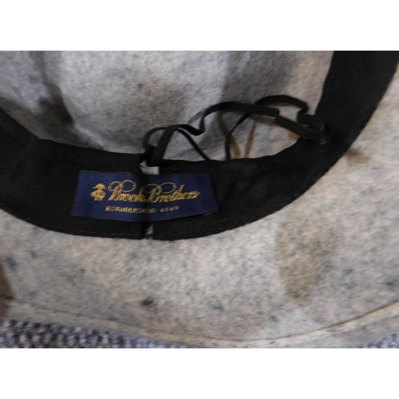 Brooks Brothers VINTAGE Brooks Brothers Hat Pork Pie Gray Blue Ribbon Bow Felt Short Brim Dress Mens Size US 35 - 6 Thumbnail